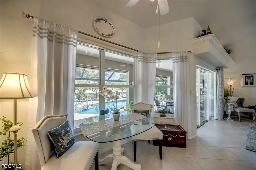 1621 NE 5th Terrace Cape Coral FL 33909