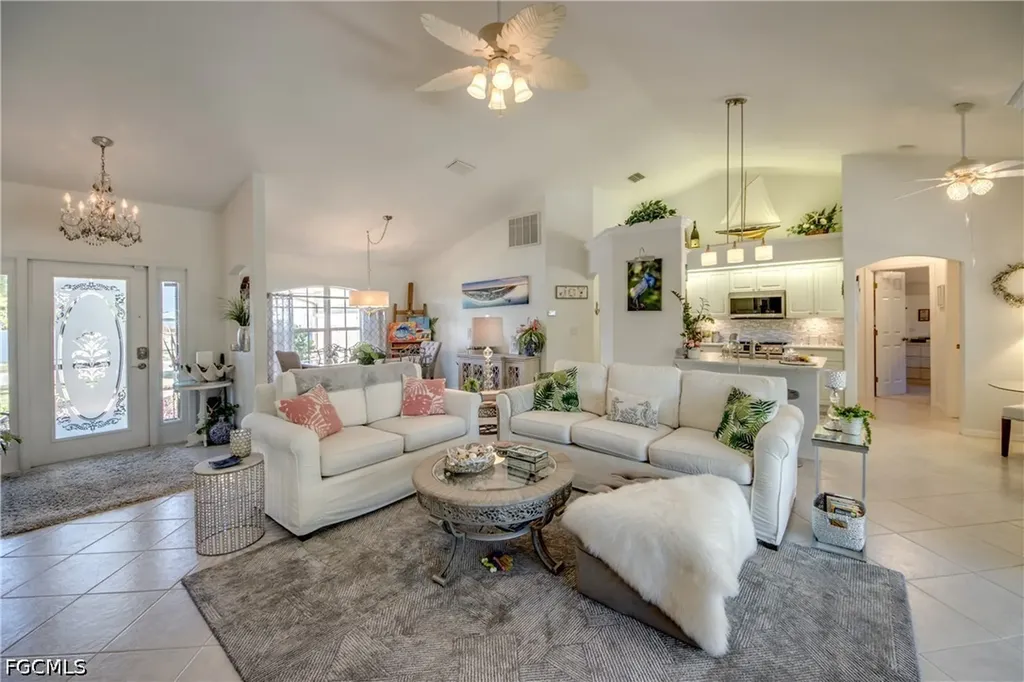 1621 NE 5th Terrace Cape Coral FL 33909