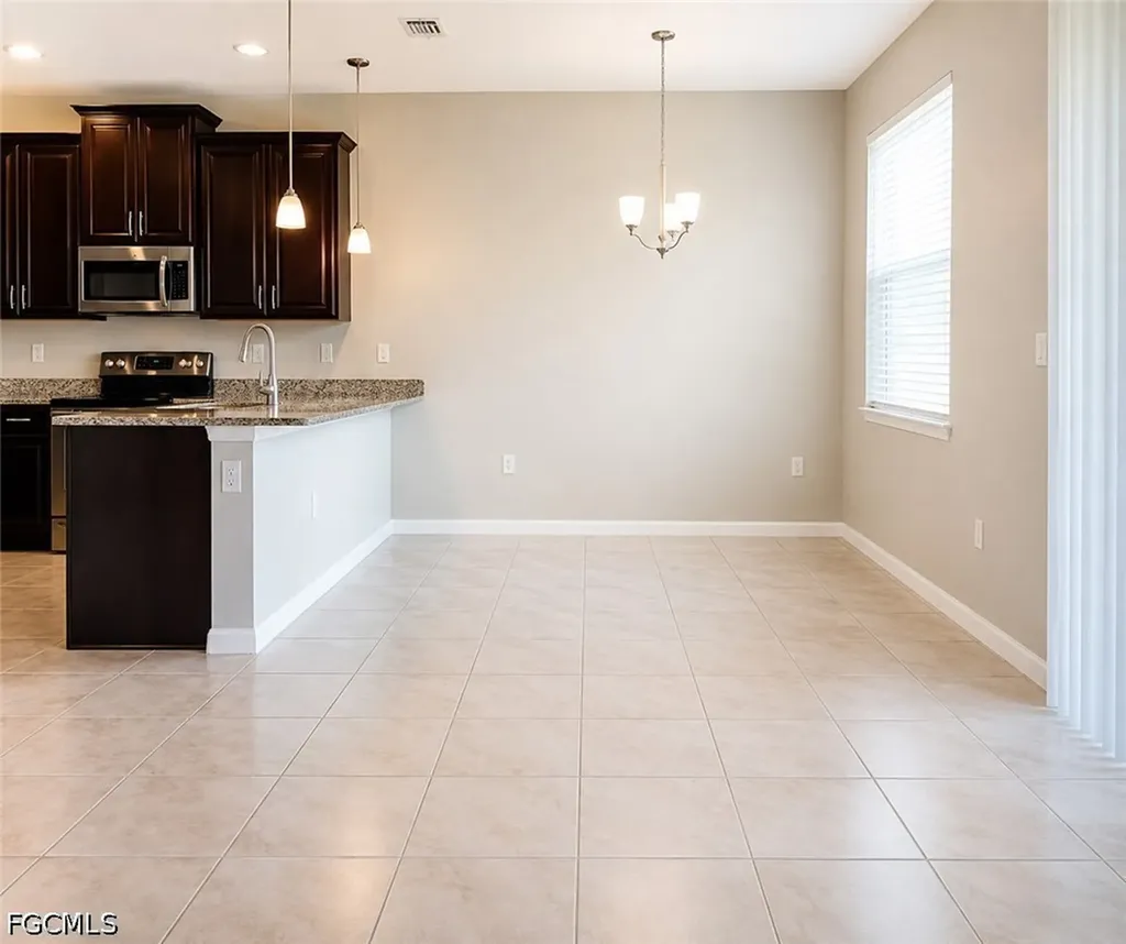 3878 Burrfield Street Fort Myers FL 33916
