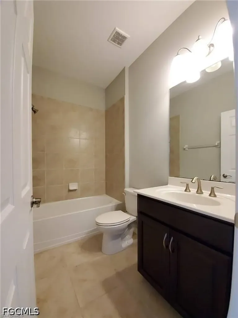 3878 Burrfield Street Fort Myers FL 33916