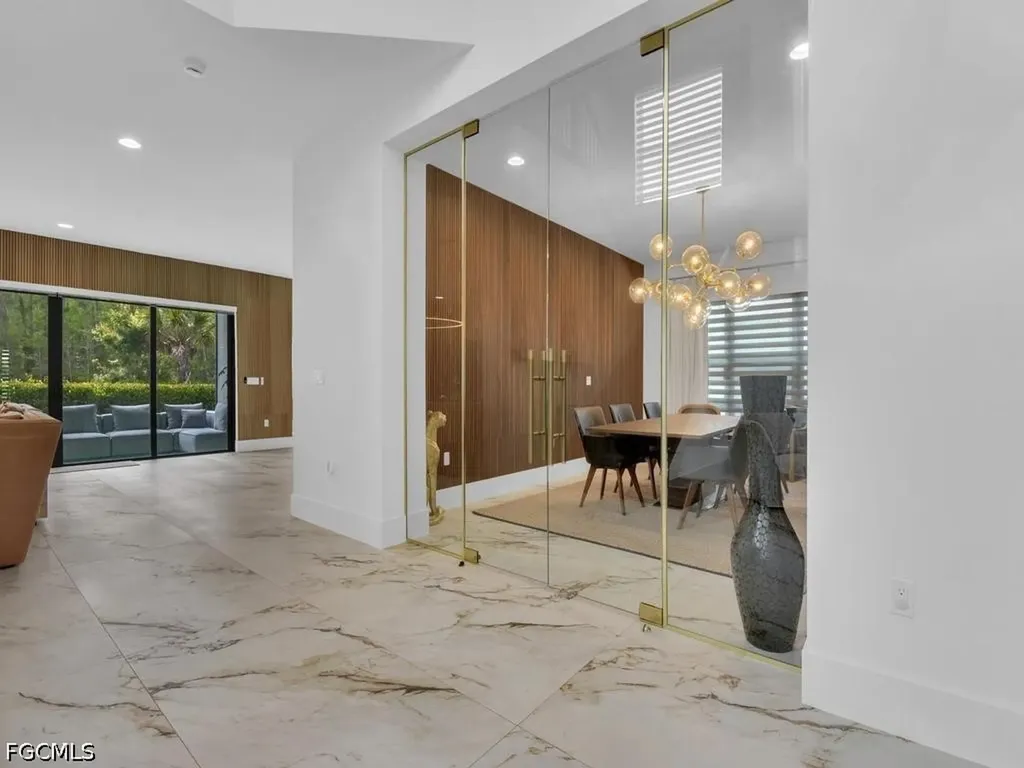 20318 Fair Oak Lane Estero FL 33928