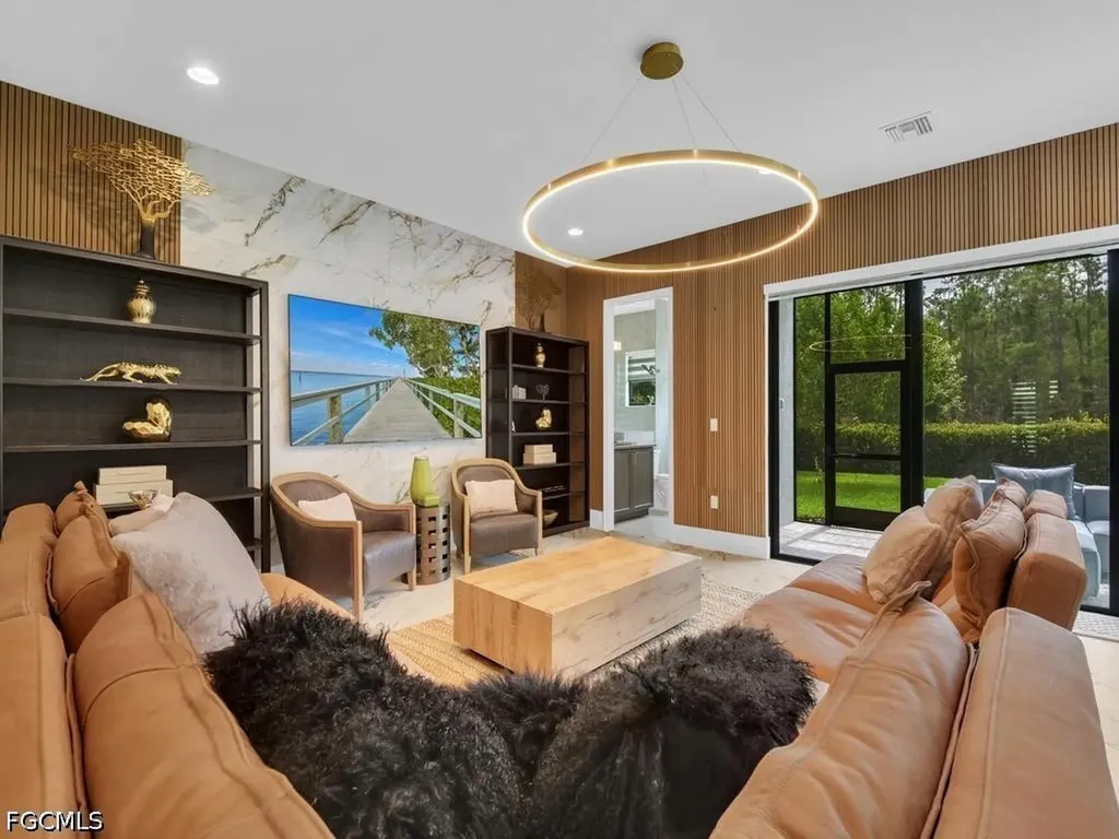 20318 Fair Oak Lane Estero FL 33928