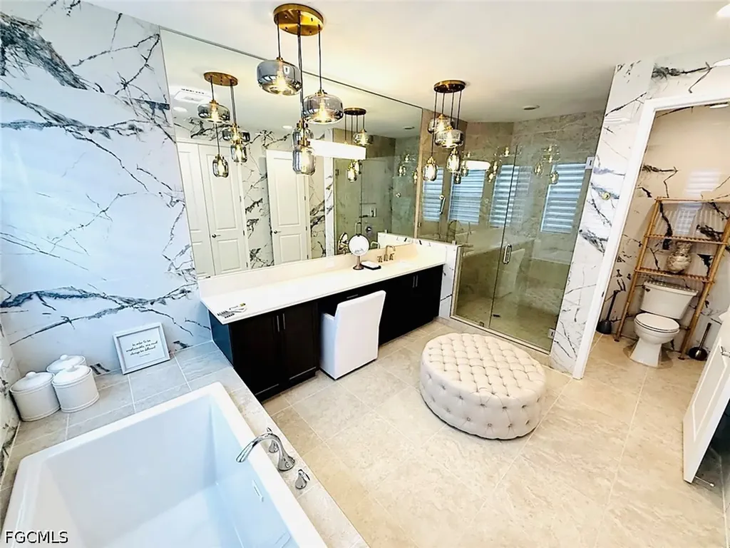 20318 Fair Oak Lane Estero FL 33928