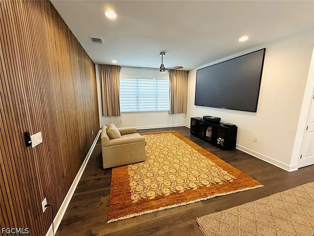 20318 Fair Oak Lane Estero FL 33928