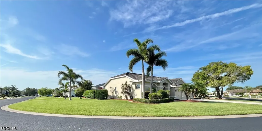 12530 Strathmore Loop Fort Myers FL 33912