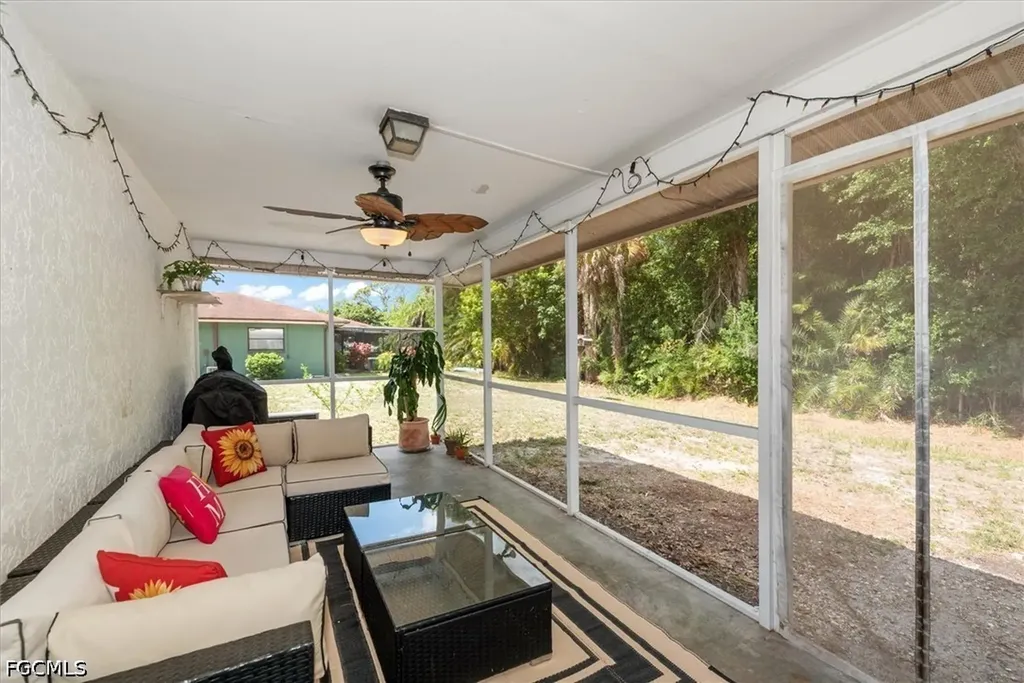 2431 N Westwood Drive North Fort Myers FL 33917