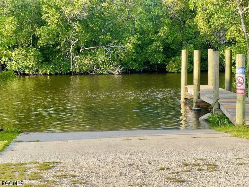 2431 N Westwood Drive North Fort Myers FL 33917