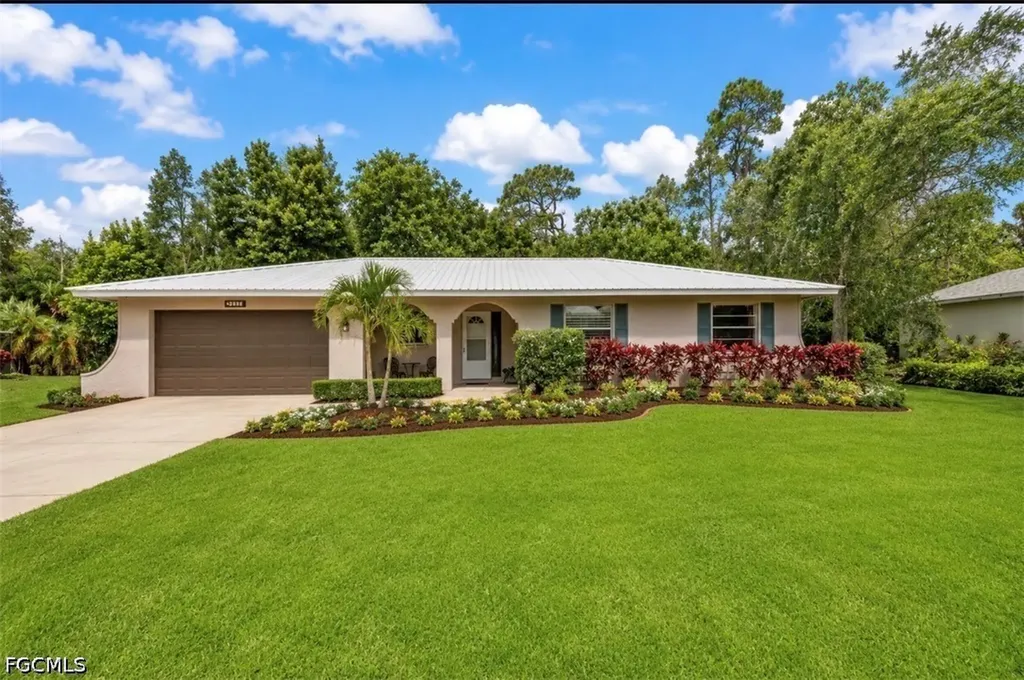 2431 N Westwood Drive North Fort Myers FL 33917