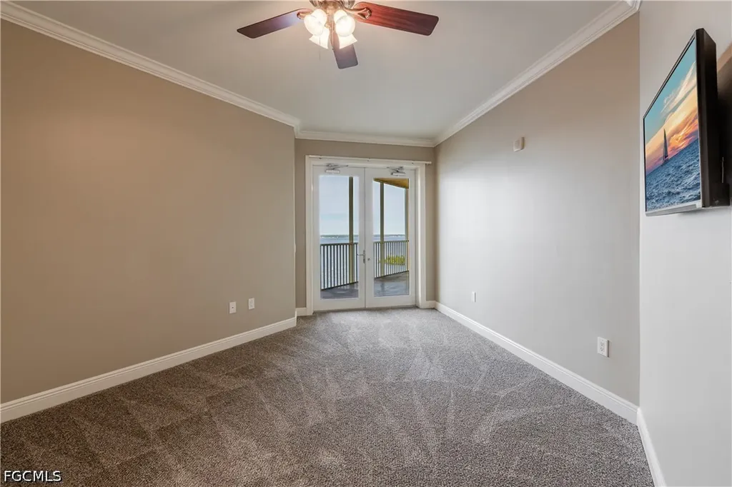 2745 1st Street Fort Myers FL 33916