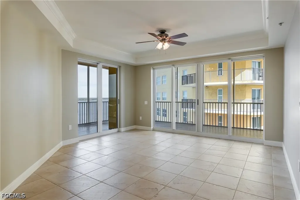 2745 1st Street Fort Myers FL 33916