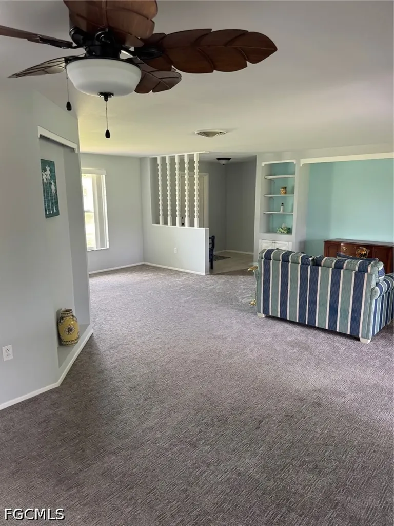 30 Maui Circle Naples FL 34112