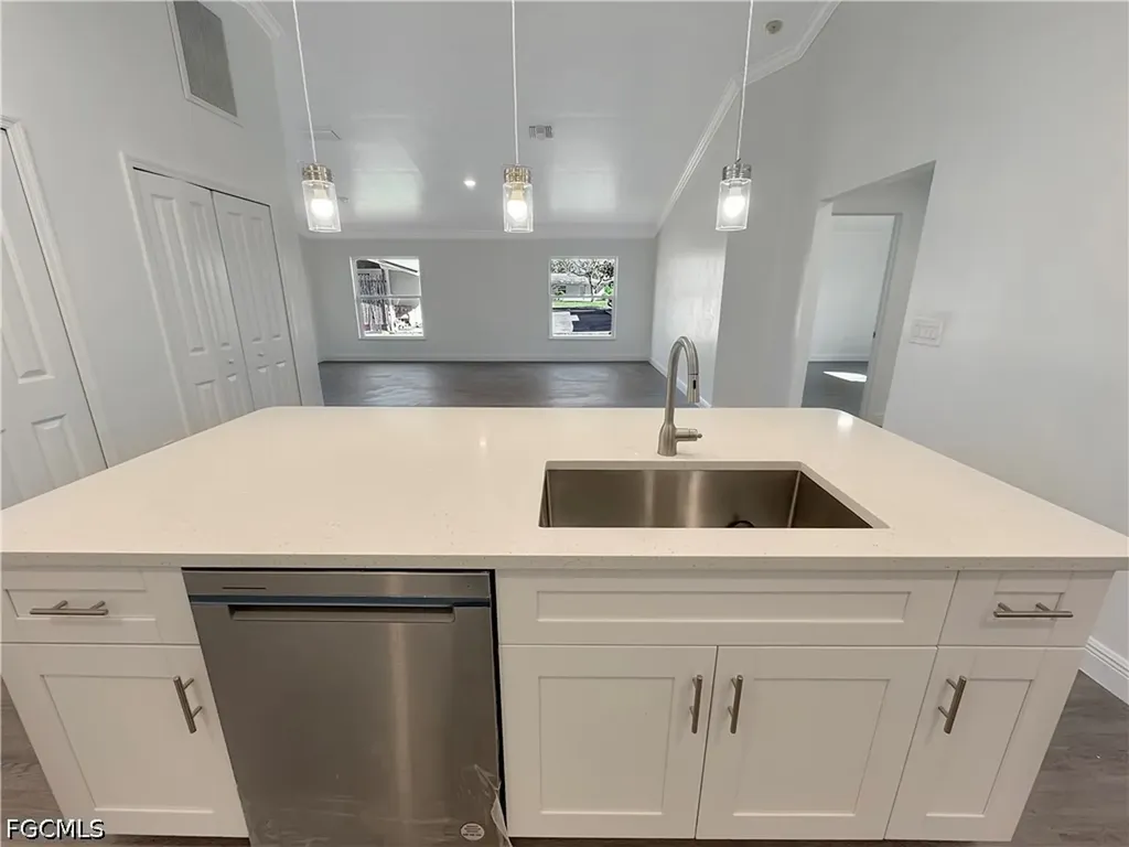 12641 1st Street Fort Myers FL 33905
