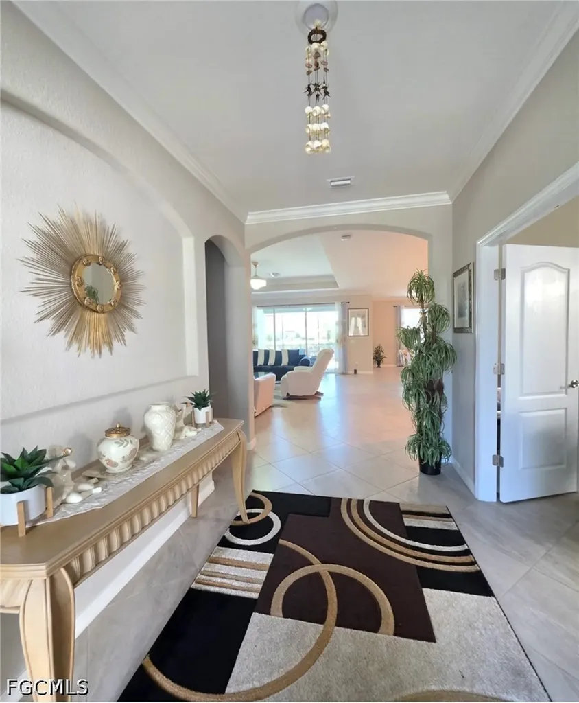 2393 Orchard Street Naples FL 34120