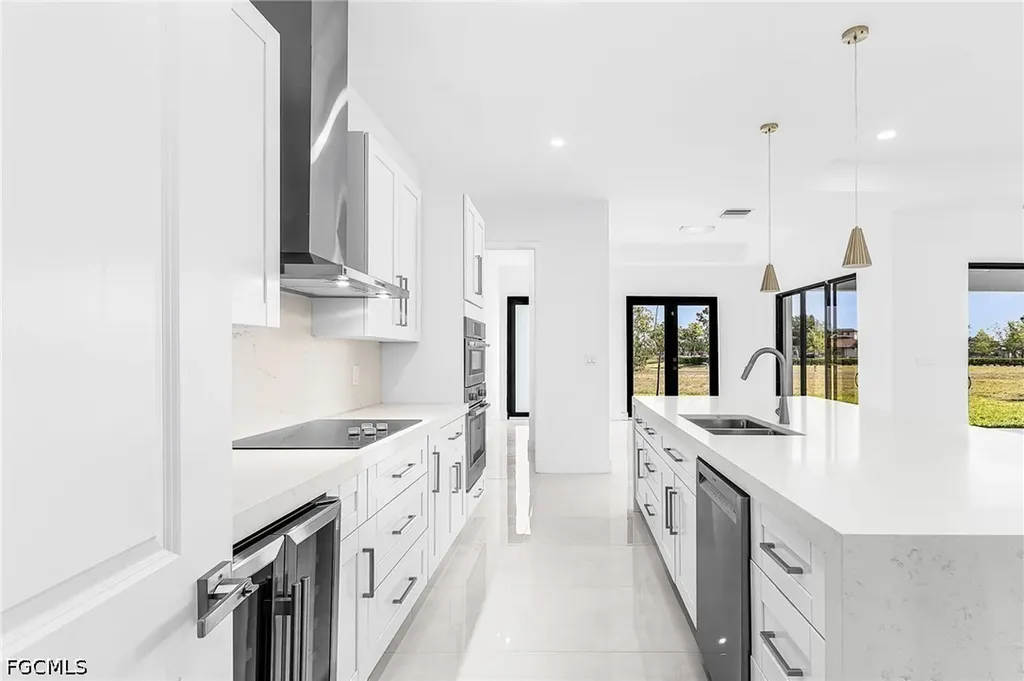 939 Mohawk Parkway Cape Coral FL 33914