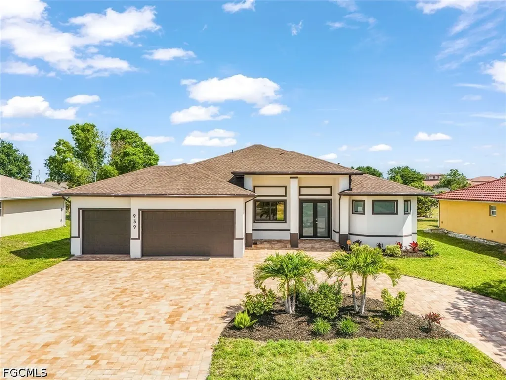939 Mohawk Parkway Cape Coral FL 33914