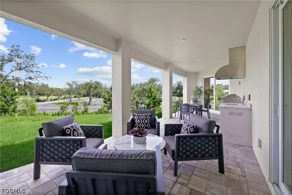 8738 Lakefront Court Fort Myers FL 33908