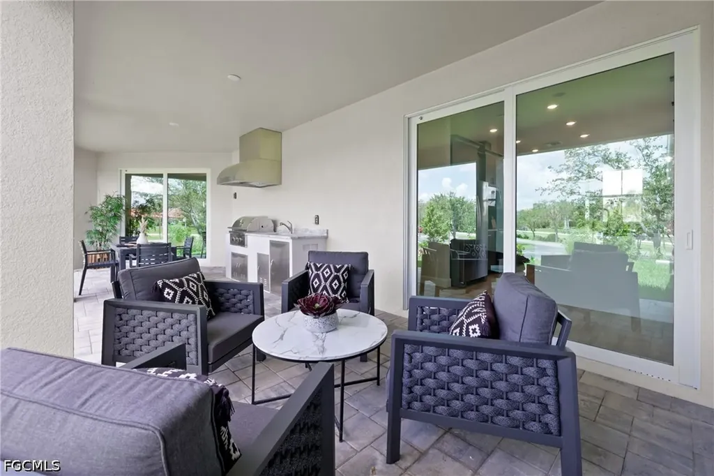 8738 Lakefront Court Fort Myers FL 33908