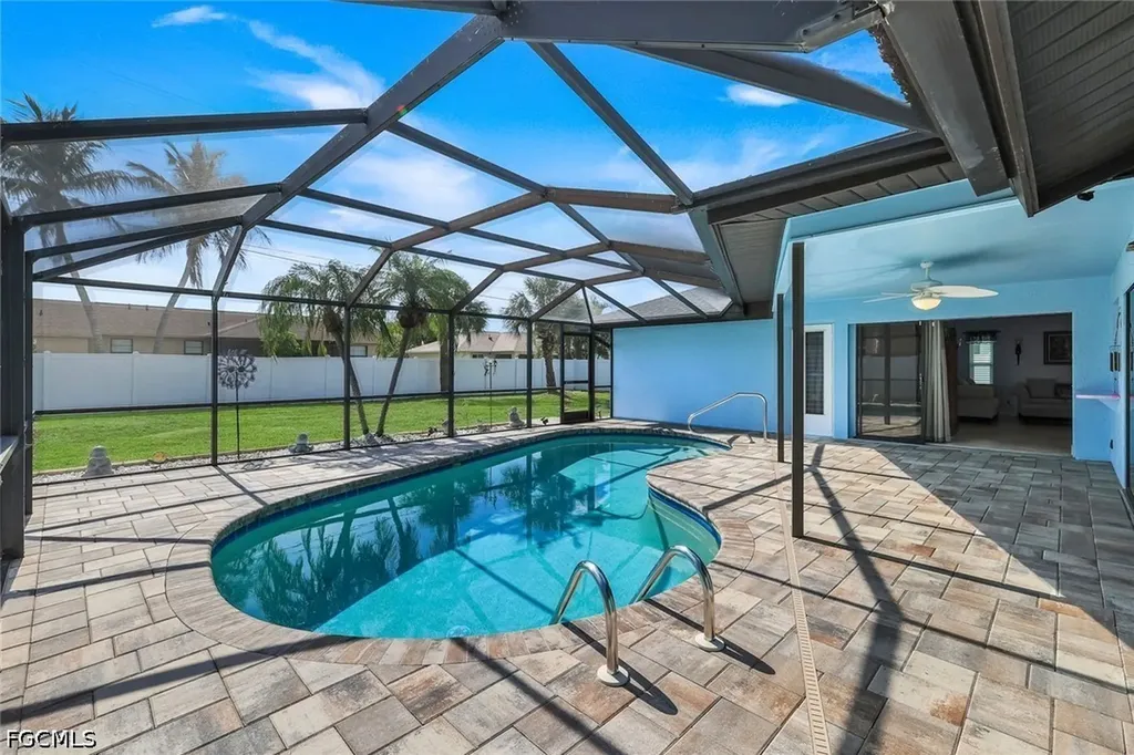 3320 SW 6th Avenue Cape Coral FL 33914