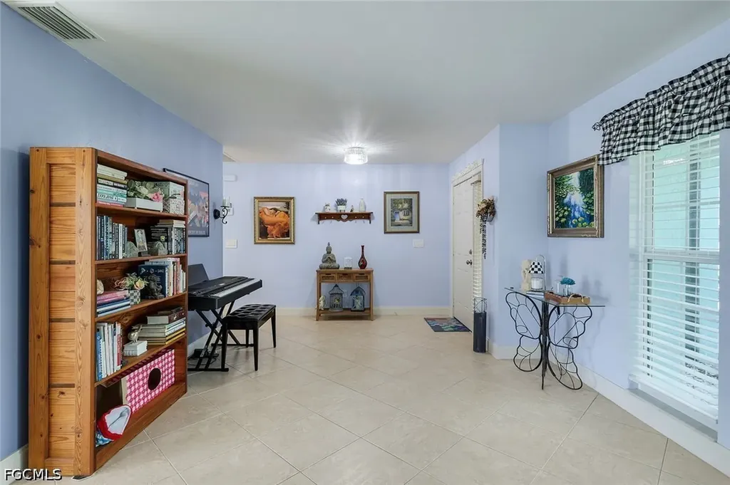 3320 SW 6th Avenue Cape Coral FL 33914