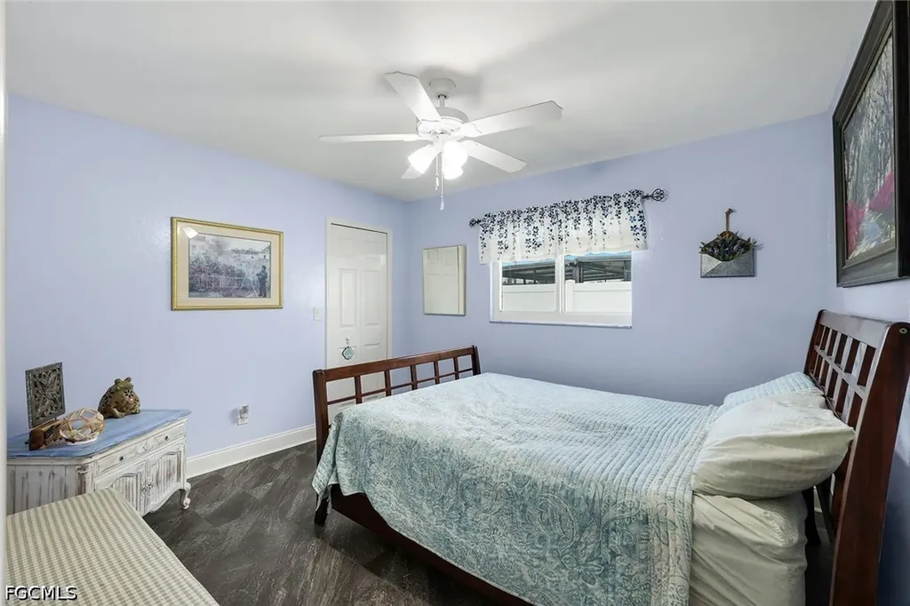 3320 SW 6th Avenue Cape Coral FL 33914