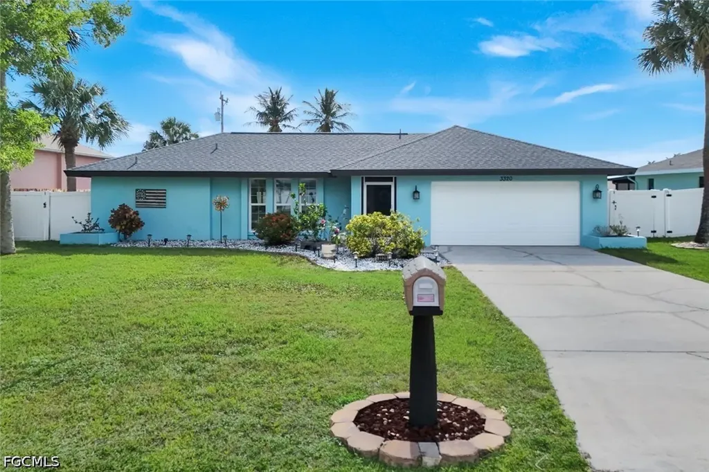 3320 SW 6th Avenue Cape Coral FL 33914