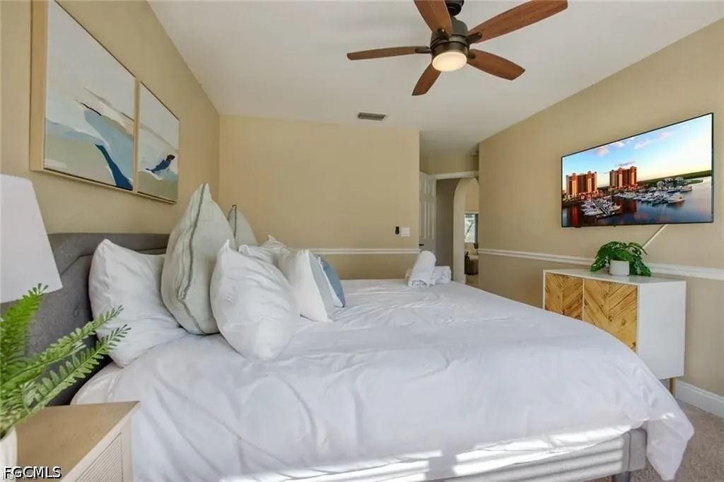 1807 SW 48th Lane Cape Coral FL 33914