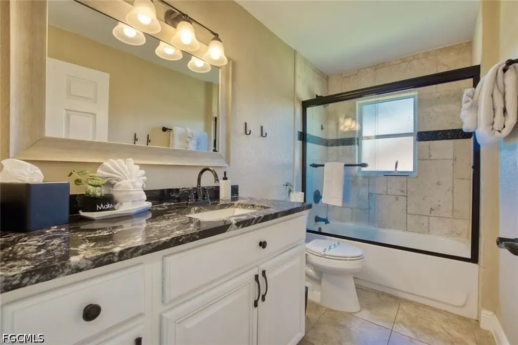 1807 SW 48th Lane Cape Coral FL 33914