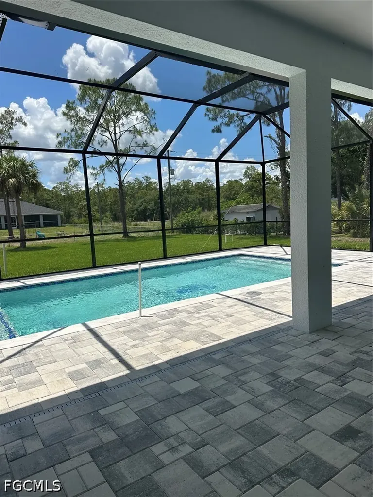 2201 Jackson Avenue Alva FL 33920