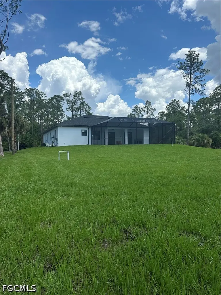 2201 Jackson Avenue Alva FL 33920