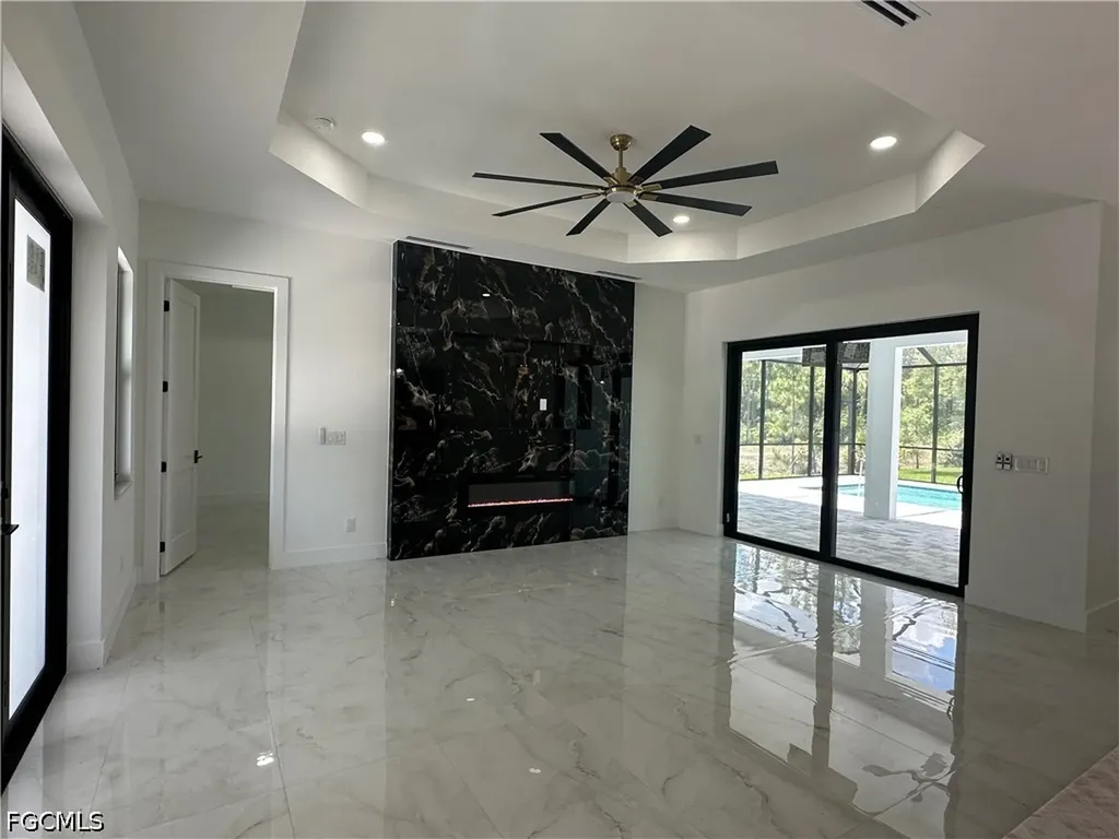 2201 Jackson Avenue Alva FL 33920