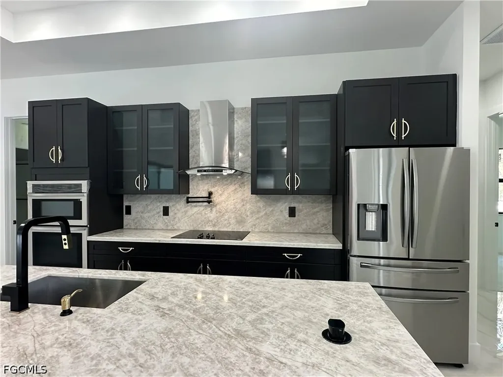 2201 Jackson Avenue Alva FL 33920
