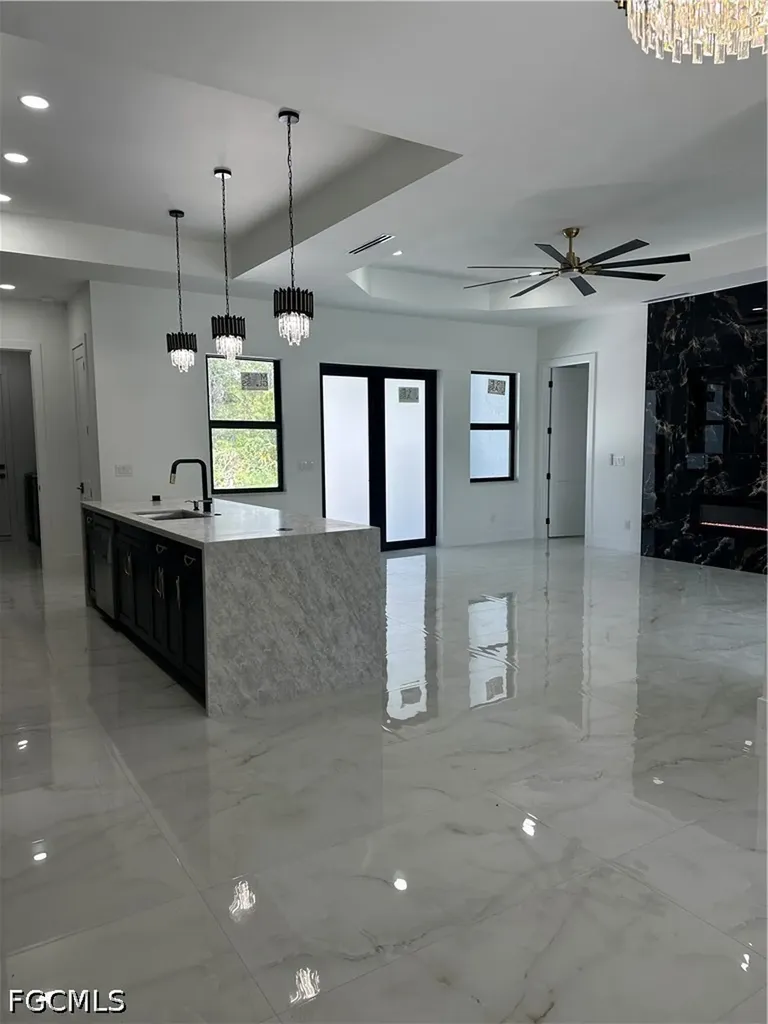 2201 Jackson Avenue Alva FL 33920
