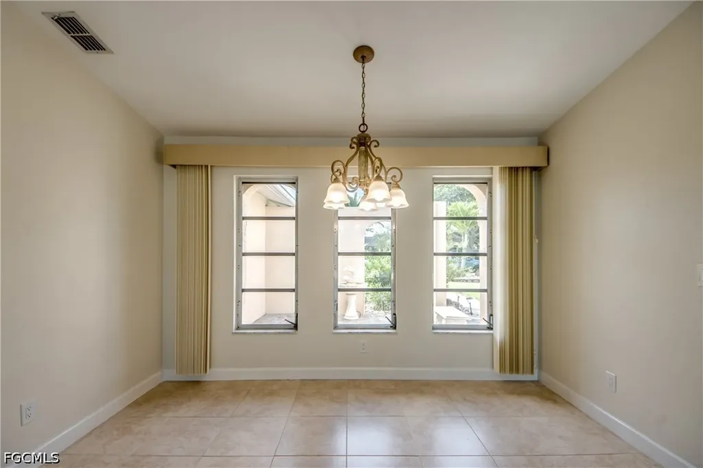 205 SW 8th Street Cape Coral FL 33991