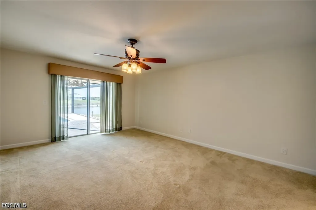 205 SW 8th Street Cape Coral FL 33991