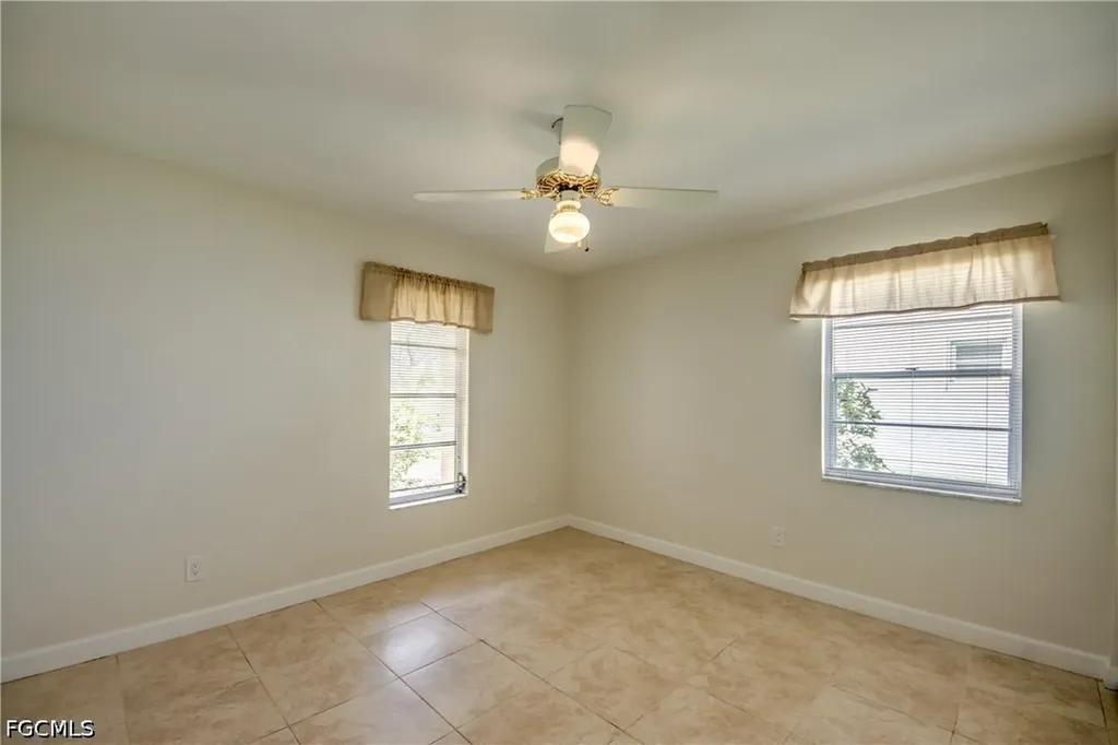 205 SW 8th Street Cape Coral FL 33991