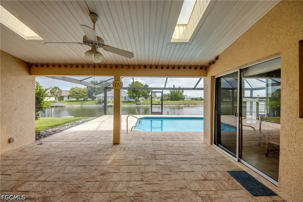 205 SW 8th Street Cape Coral FL 33991