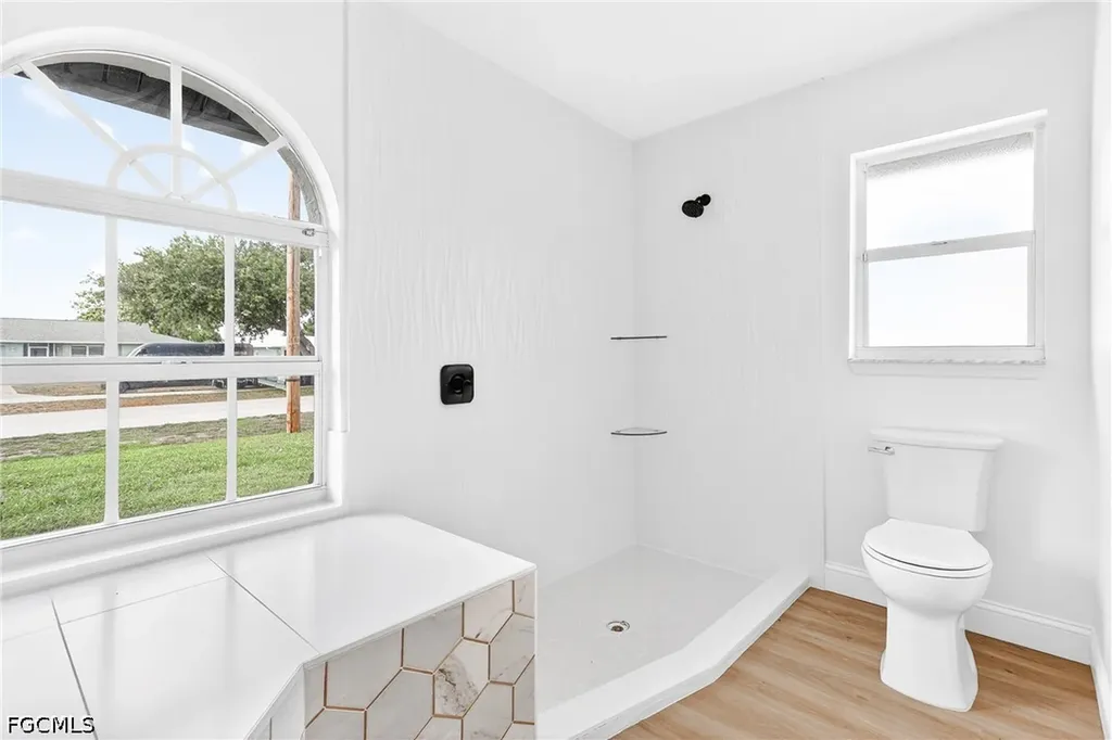 920 E Archer Parkway Cape Coral FL 33904