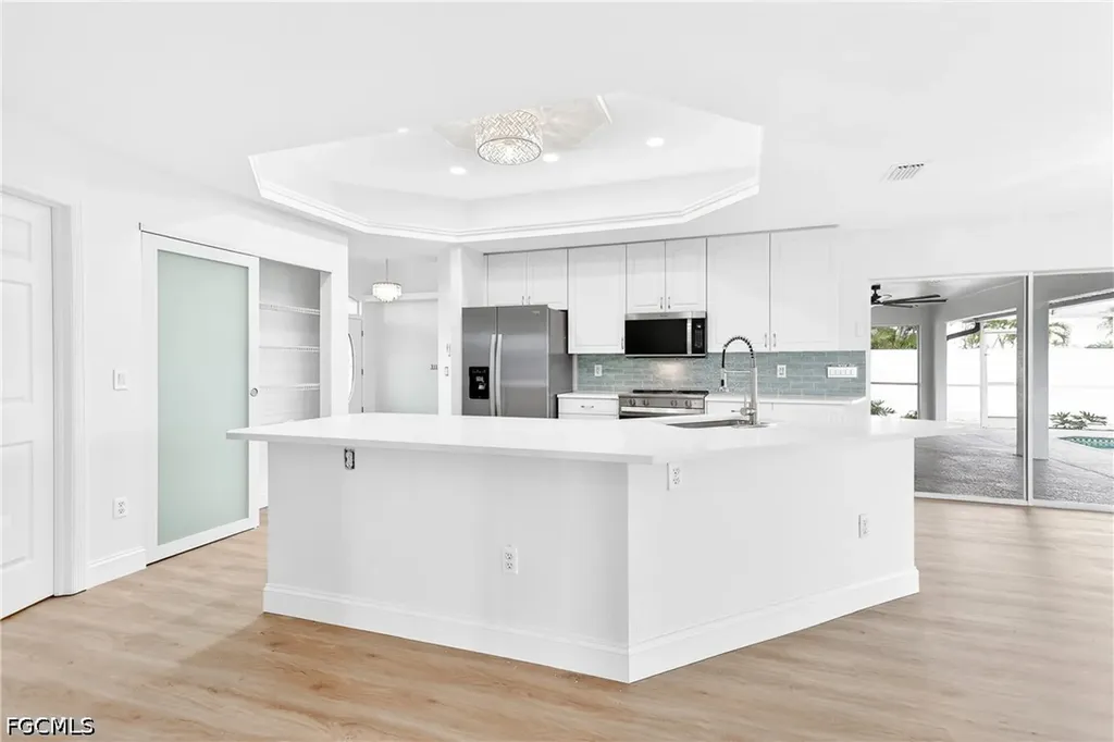 920 E Archer Parkway Cape Coral FL 33904