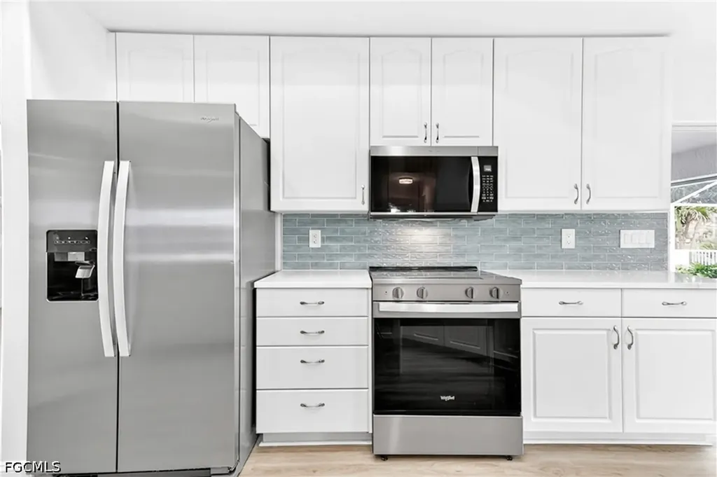 920 E Archer Parkway Cape Coral FL 33904