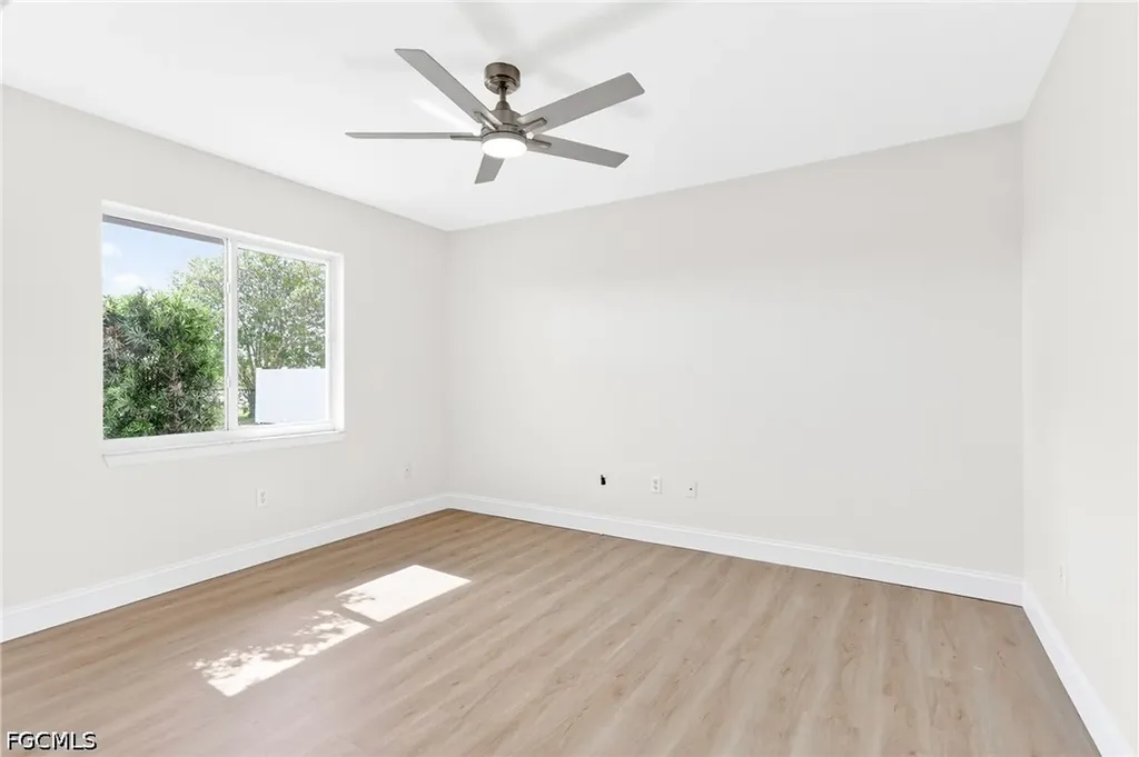 920 E Archer Parkway Cape Coral FL 33904