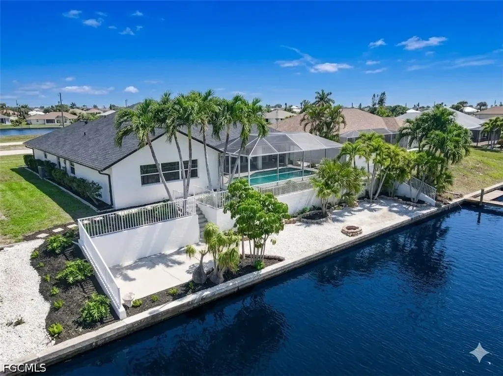 920 E Archer Parkway Cape Coral FL 33904