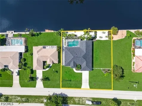 920 E Archer Parkway Cape Coral FL 33904