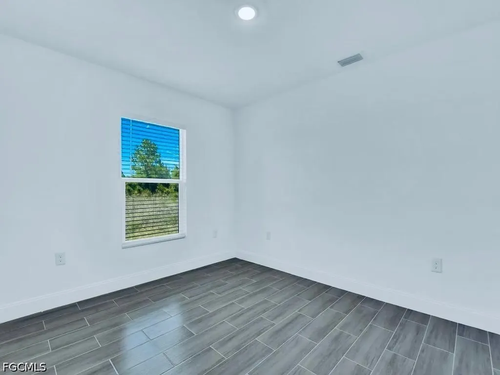 849 Bedford Drive Lee FL 33974
