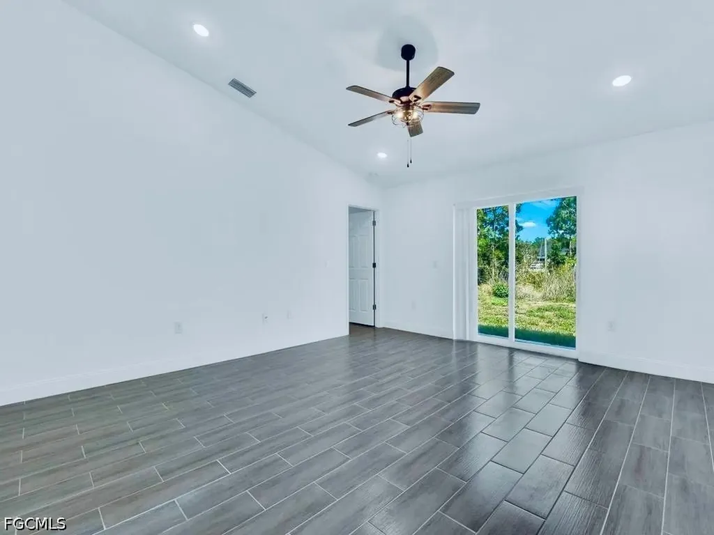 849 Bedford Drive Lee FL 33974