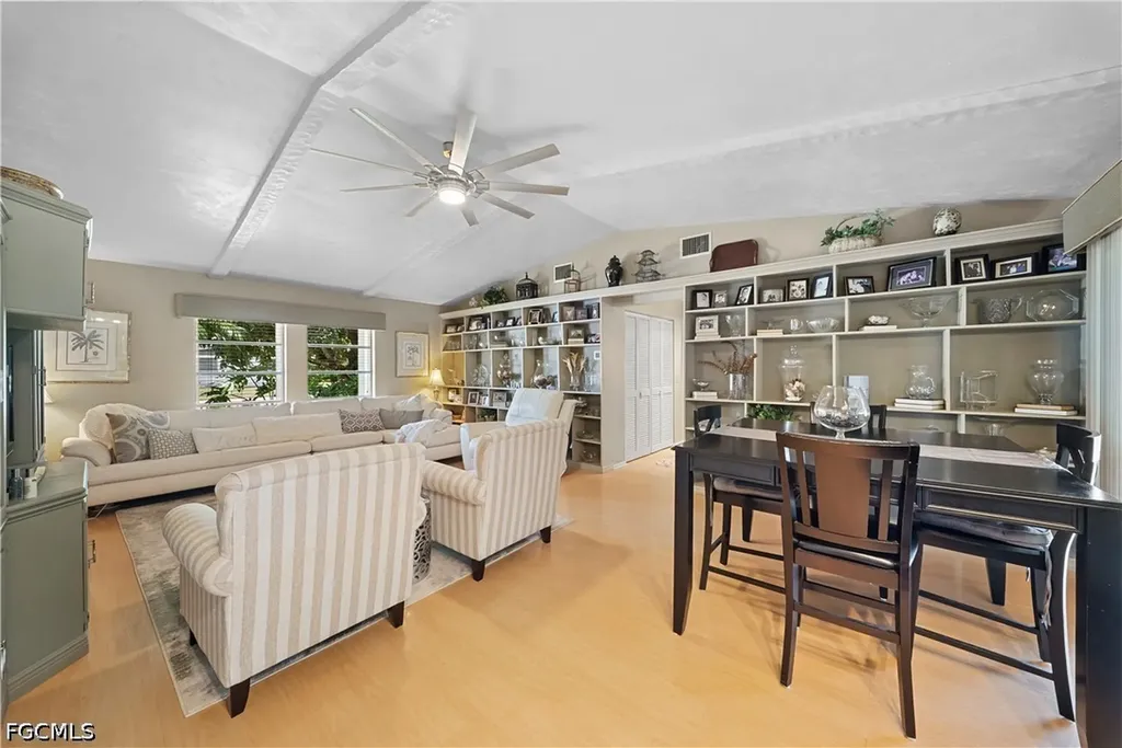 8713 Crest Lane Fort Myers FL 33907