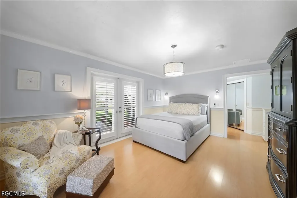 8713 Crest Lane Fort Myers FL 33907
