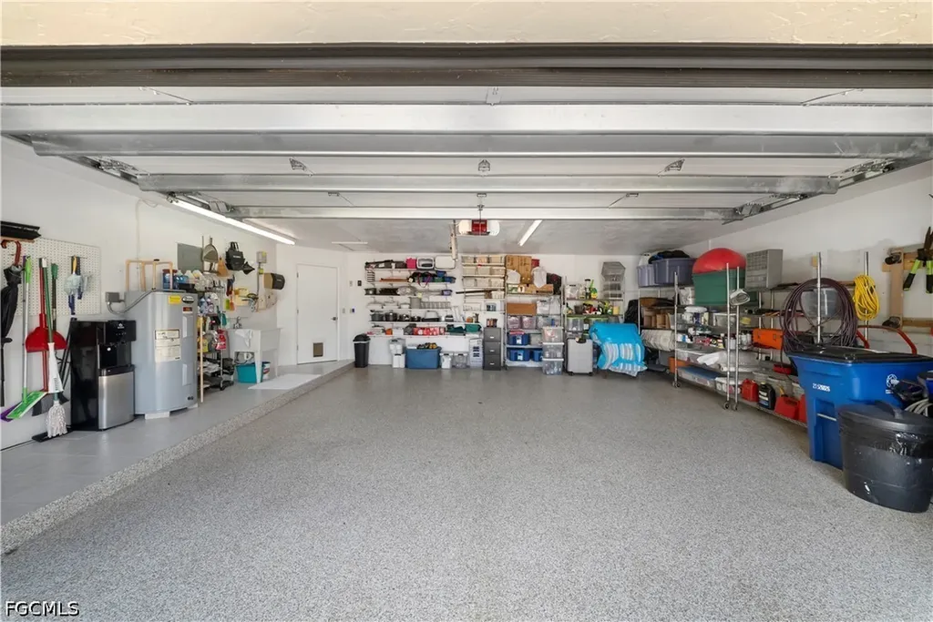8713 Crest Lane Fort Myers FL 33907