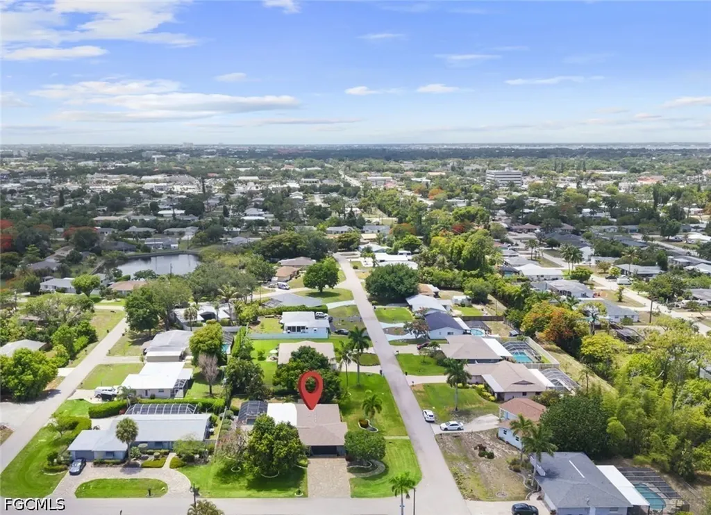 8713 Crest Lane Fort Myers FL 33907
