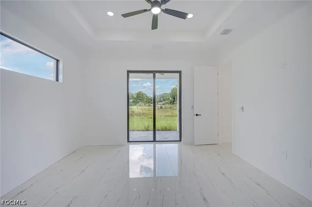 931 Barcelona Street E Lehigh Acres FL 33974