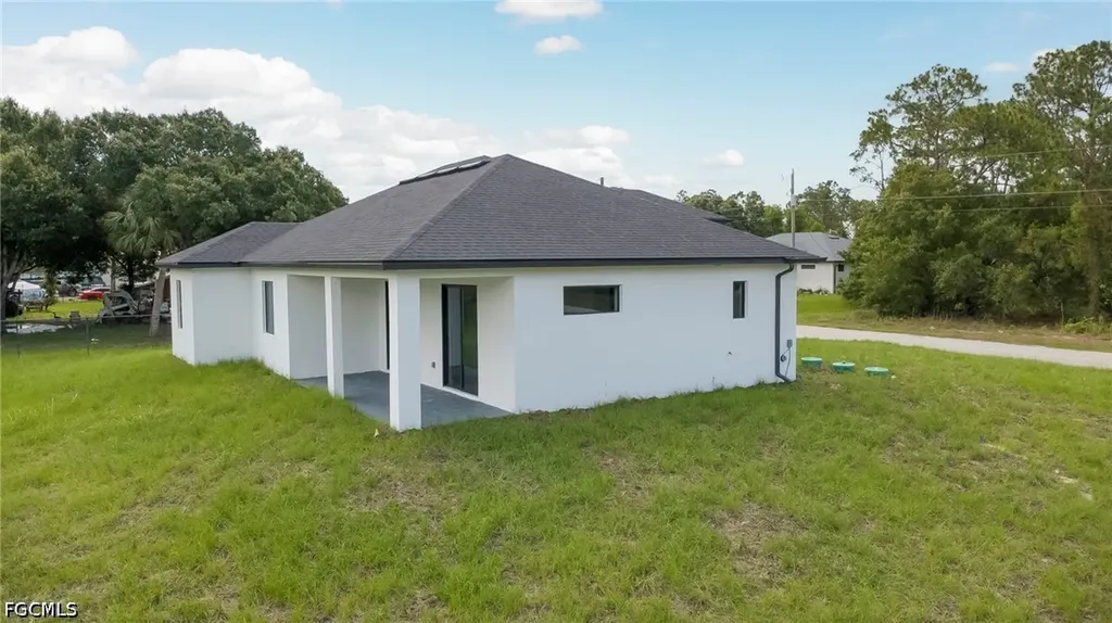 931 Barcelona Street E Lehigh Acres FL 33974